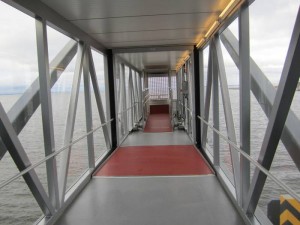 Пассажирский Мост-Трап FMT - фото в порту 